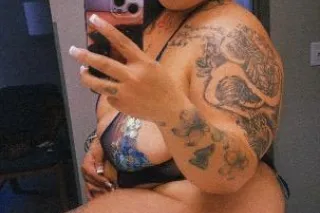 NEW IN TOWN 😘👀💜Dont Miss Out 2 Girl Available 😮‍💨🥰😍😆 - Image 1